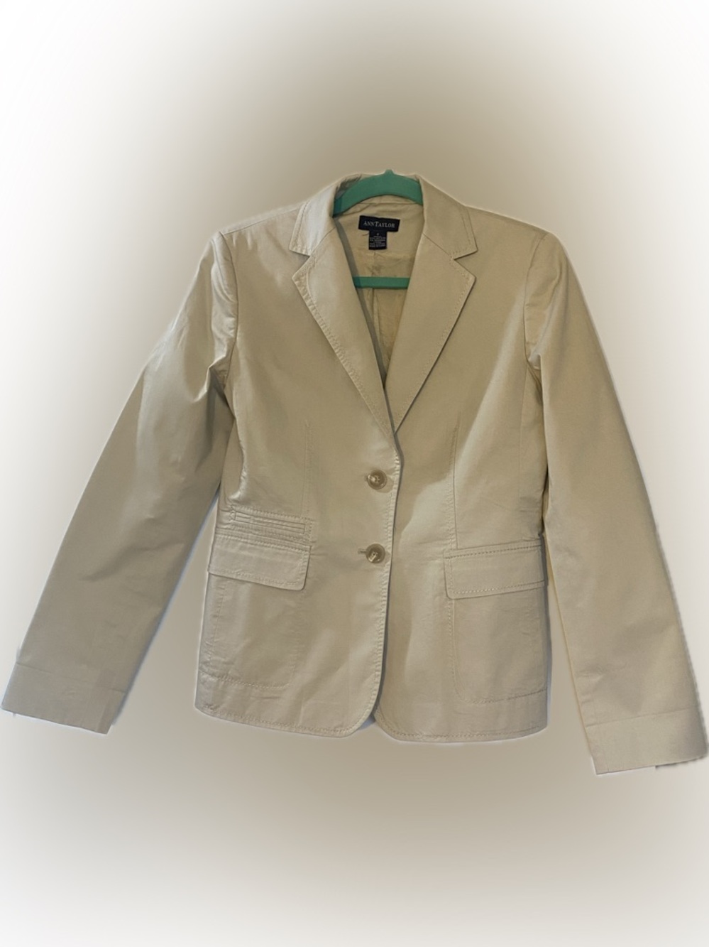 Cream women’s blazer